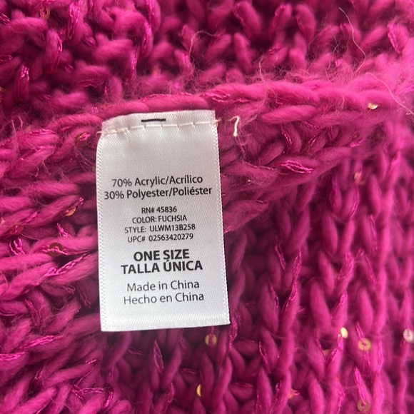 Fuchsia pink wrap sequins bling crochet scarf - Picture 5 of 7